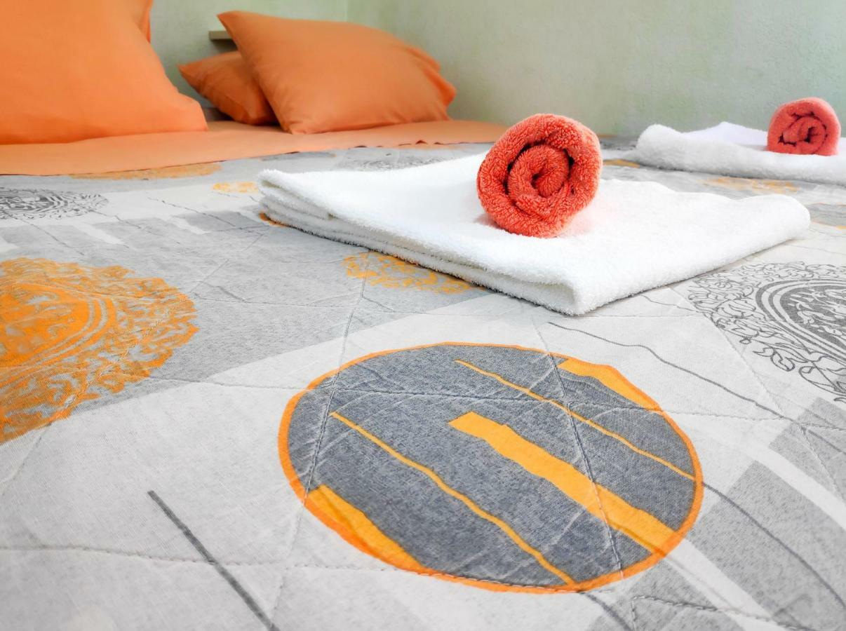 Central Studios & Rooms أوهغيد المظهر الخارجي الصورة