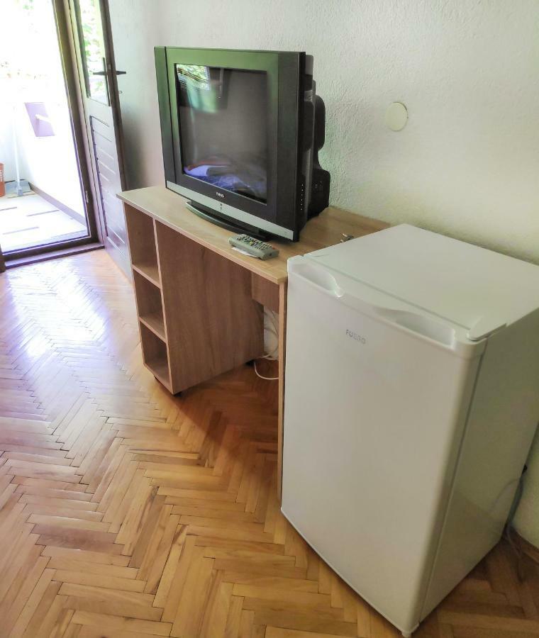 Central Studios & Rooms أوهغيد المظهر الخارجي الصورة