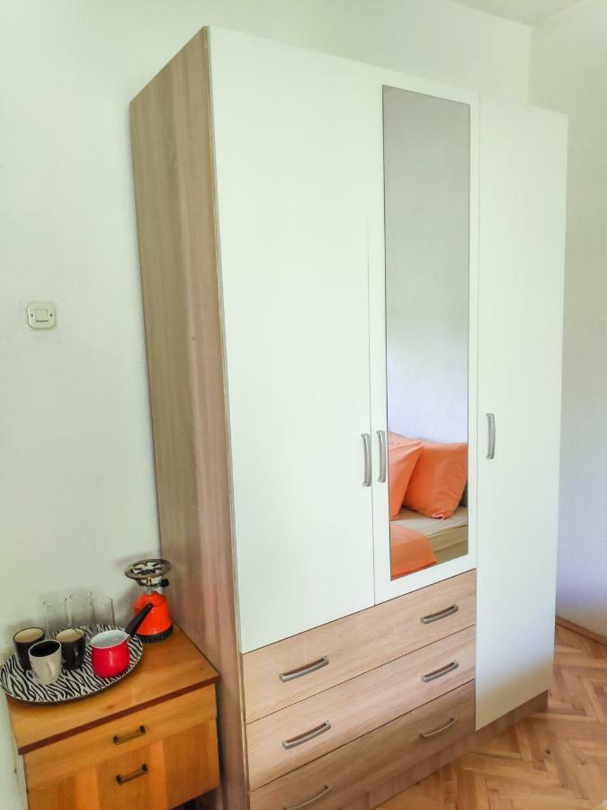 Central Studios & Rooms أوهغيد المظهر الخارجي الصورة